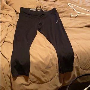 Nike Dri-Fit Capri Leggings